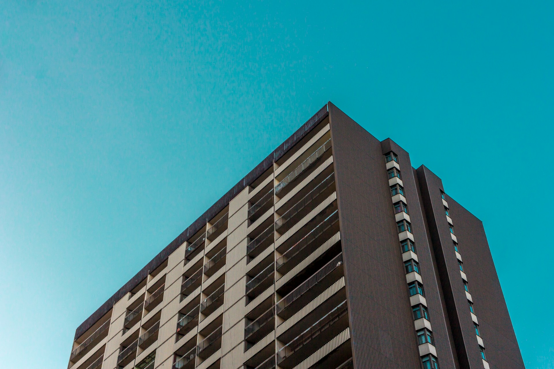 Interest Rates Keep Condo Buyers at Bay