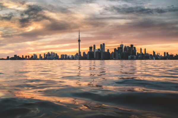 GTA Real Estate Market’s 2024 Comeback: Sales Rise Amidst Falling Prices