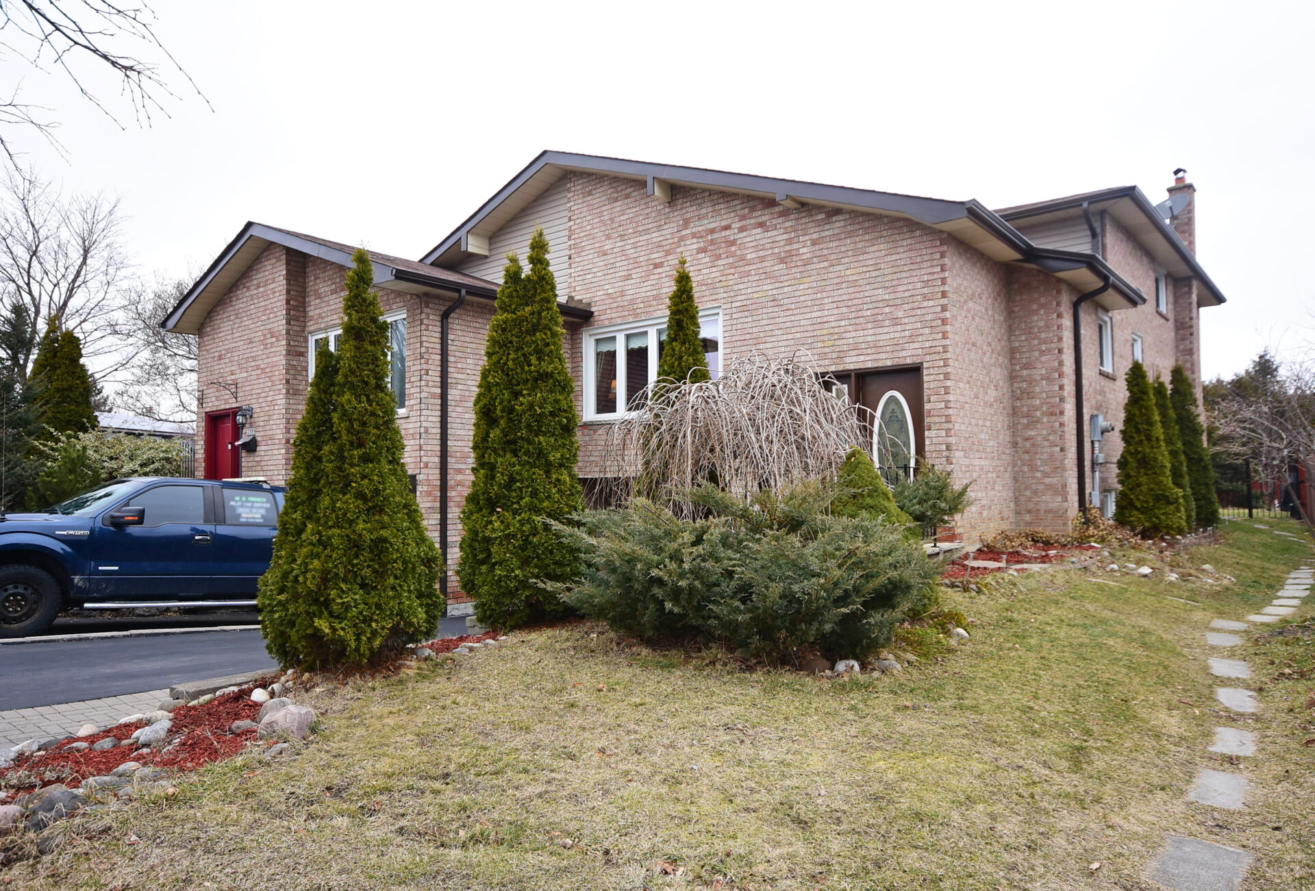 Toronto Home Prices Slide 6.5%: Is This the Buying Opportunity of the Decade?